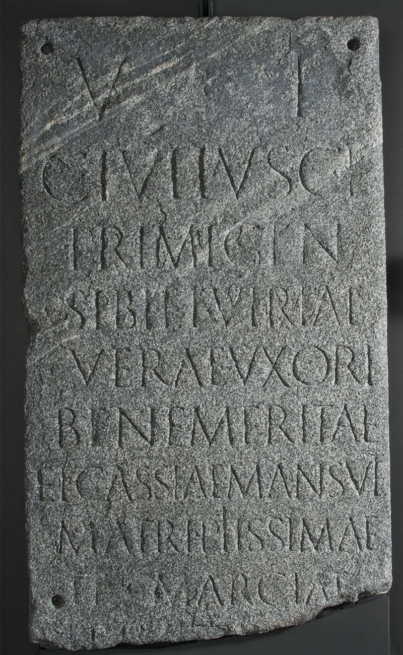 Stele di Caius Iulius Primigenius